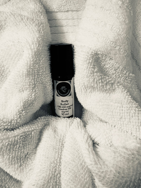 Wellness Rollers - 200 mg/ml CBD/ 200 mg/ml Comfrey